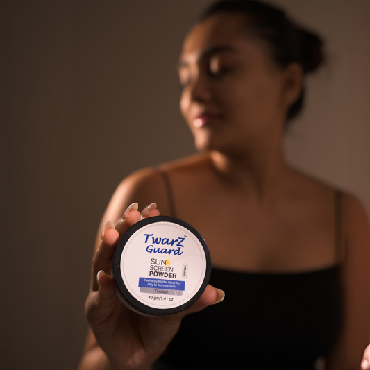 Twarz Guard Powder Sunscreen | Broad-Spectrum UVA/UVB | Matte Shine Control, Pore-Blur Finish | On-the-Go Brush Application | Paraben & Sulfate-Free | 40 g